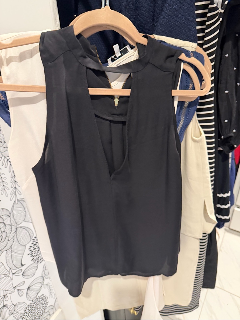 A.L.C. Black Sleeveless Chiffon Keyhole Camisole